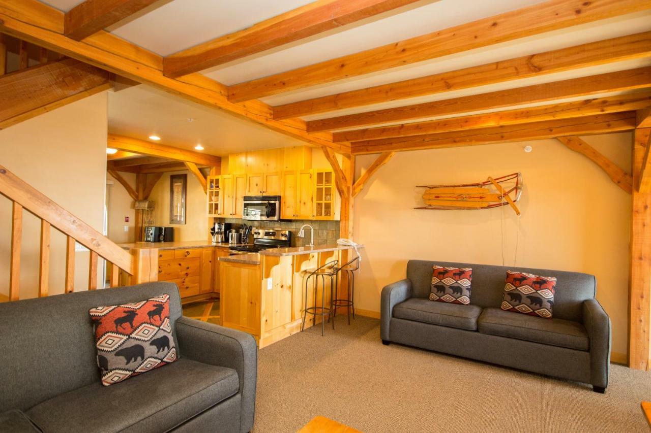 3 Bedroom 3 Bath Ski In Ski Out With Private Hot Tub Big White Exterior foto